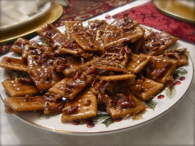 This easy cracker toffee recipe is the perfect combination of sweet, salty and crunchy. One bite and you're hooked! Plus this recipe is so versatile. #Christmas #Toffee #Easyrecipes
