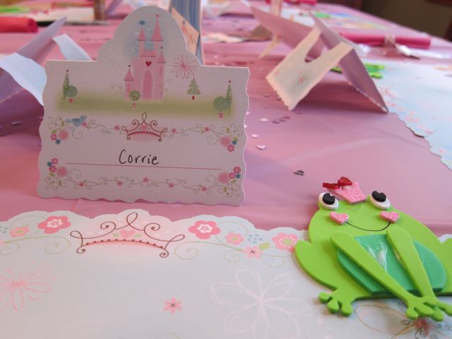 If you have a little princess wanting her own princess birthday party, here are some simple and fun ideas to make her princess party a memory for life.  #womenlivingwell #princessparty #birthdayparty #momhacks